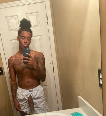 datwayaton Nude Leaks Photo 11