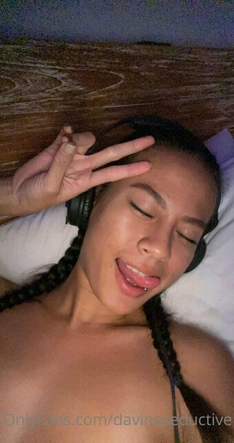 davinaseductive / basicinchicc / davina.hot Nude Leaks OnlyFans Photo 6