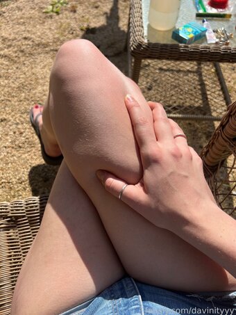davinityyy Nude Leaks Photo 27