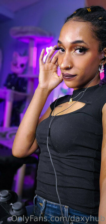 daxyhub Nude Leaks Photo 23