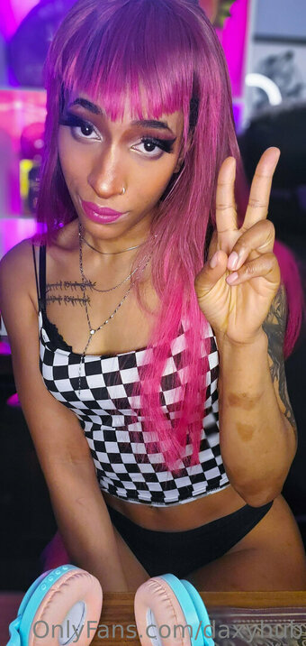 daxyhub Nude Leaks Photo 26