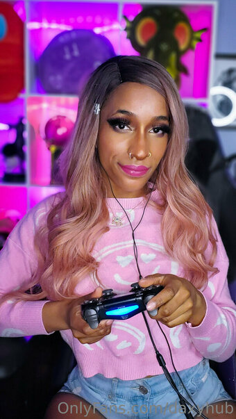 daxyhub Nude Leaks Photo 28