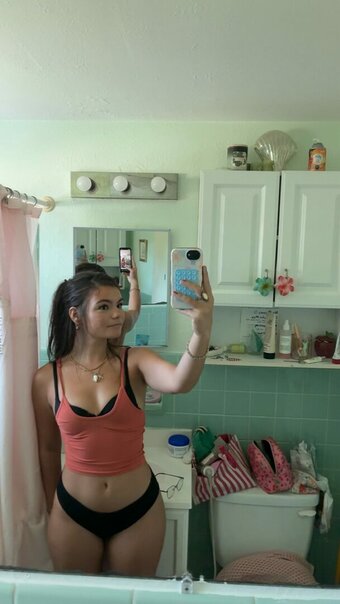 Daylongnaps Nude Leaks Photo 1