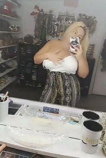 Dazzle Diva / Chevelle Yvette / dazzle__divas Nude Leaks Photo 2