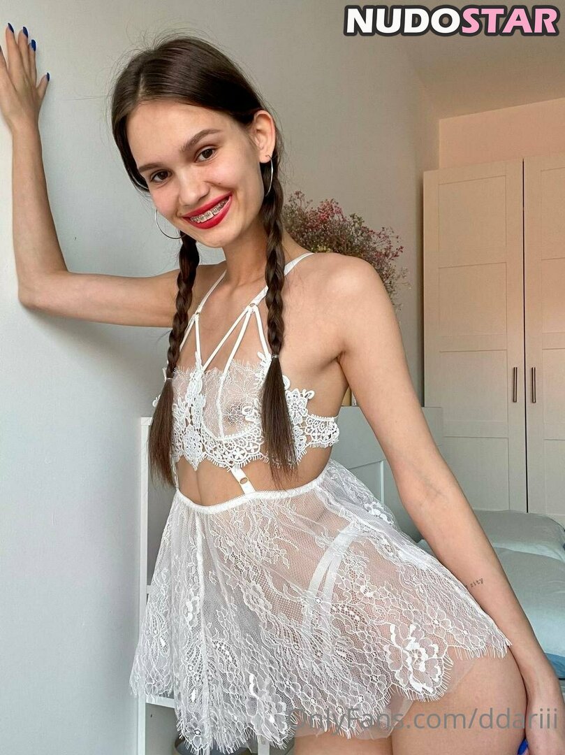 ddariii Nude  26