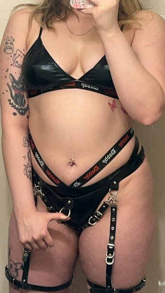 deadlyencounter / deadly_3ncounter Nude Leaks OnlyFans Photo 2