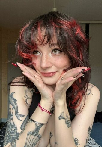 DeadMiette / https: Nude Leaks Photo 18