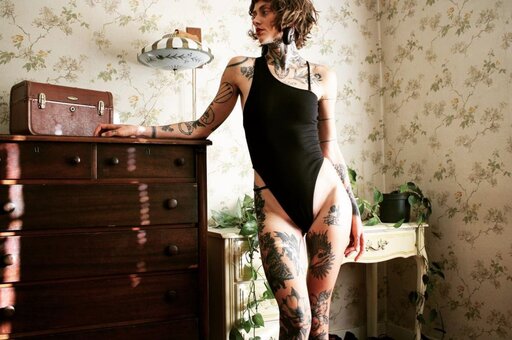 Deadnettle Nude Leaks Photo 2