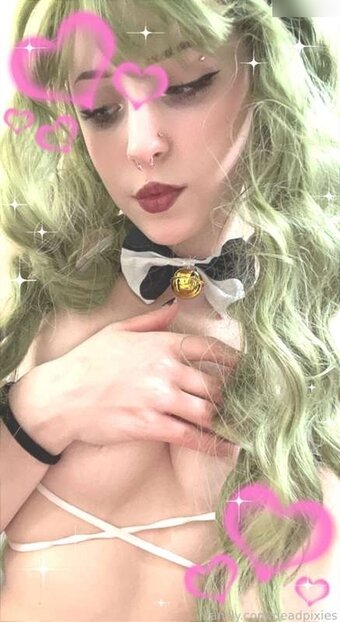 Deadpixieguts Nude Leaks Photo 7