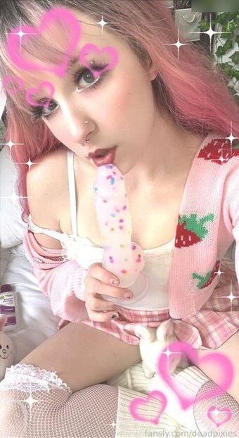Deadpixieguts Nude Leaks Photo 29