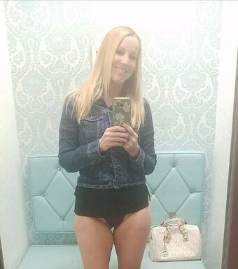 Debbie / djeannie / djeanniefstar / pnwdebs Nude Leaks OnlyFans Photo 9