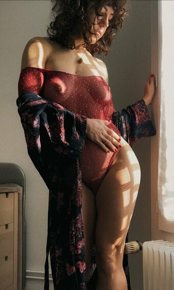 deblasset Nude Leaks Photo 2