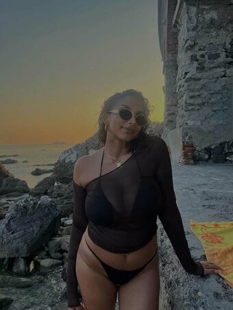 Debora Bloise / _deborabloise_ Nude Leaks Photo 9