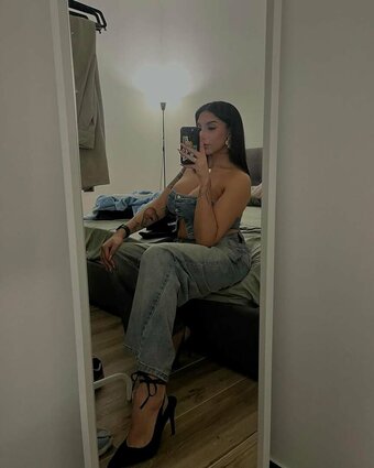 Debora Bloise / _deborabloise_ Nude Leaks Photo 19