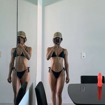 Debora Varella / debvarella_ / debyoga_ Nude Leaks Photo 4