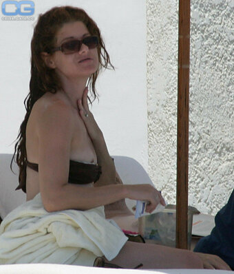 Debra Messing Nude Leaks Photo 16
