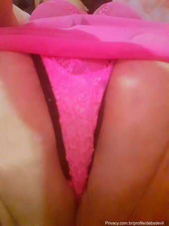 debsdevil / DÉBORA🍑 / deborapeixoto Nude Leaks OnlyFans Photo 2
