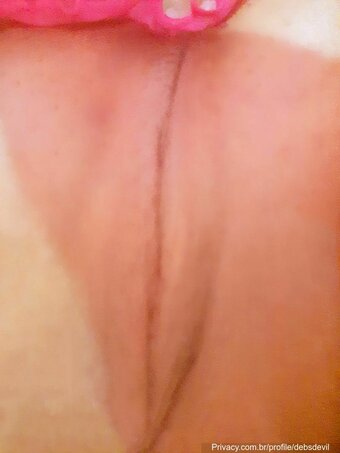 debsdevil / DÉBORA🍑 / deborapeixoto Nude Leaks OnlyFans Photo 3