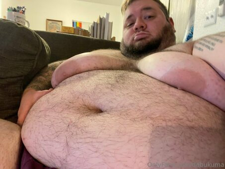 debukuma Nude Leaks Photo 2