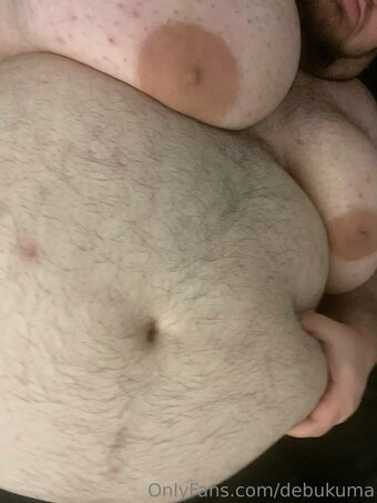 debukuma Nude Leaks Photo 8