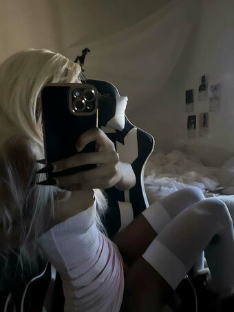 decembrsprincess / uamqires Nude Leaks Photo 13