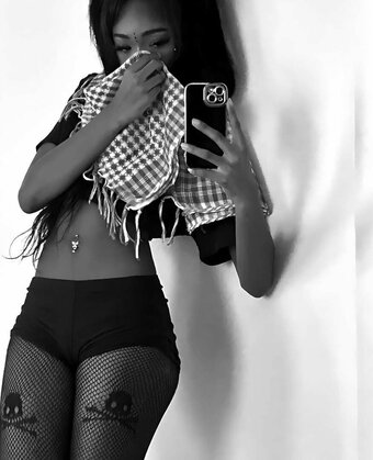 decembrsprincess / uamqires Nude Leaks Photo 14