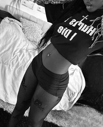 decembrsprincess / uamqires Nude Leaks Photo 19