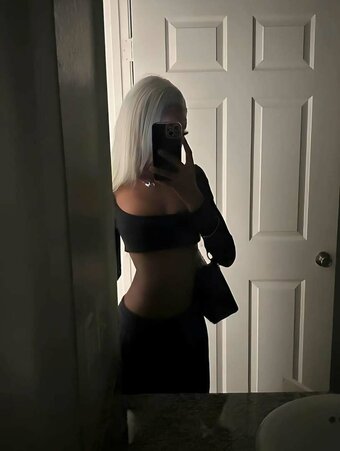 decembrsprincess / uamqires Nude Leaks Photo 22