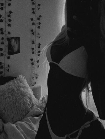 decembrsprincess / uamqires Nude Leaks Photo 29
