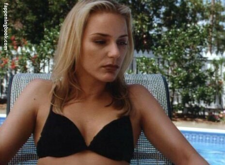 Dedee Pfeiffer / dedeepfeifferofficial Nude Leaks Photo 3