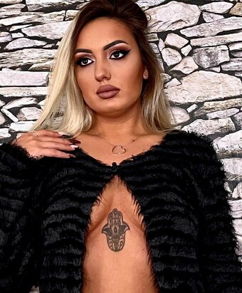 deeaxsharon / dinca_deea Nude Leaks OnlyFans Photo 4