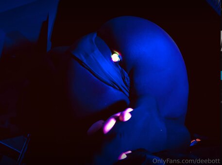 Deebott / deebot / deebottart Nude Leaks OnlyFans Photo 2