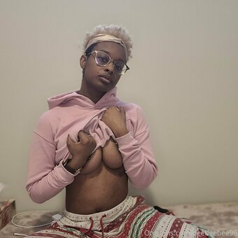 deedeebee96 Nude Leaks Photo 3