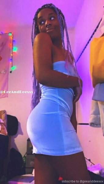 deedeeinyourdms Nude Leaks Photo 9