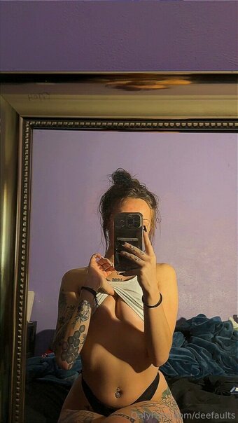 deefaults Nude Leaks Photo 10