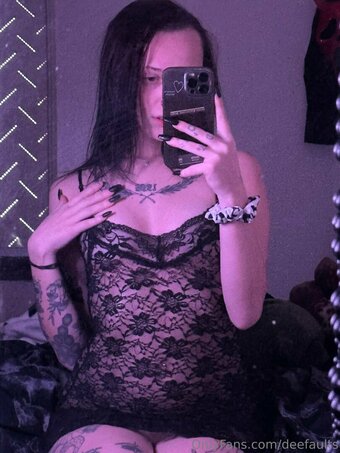 deefaults Nude Leaks Photo 14