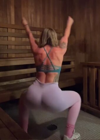 deeisaud Nude Leaks Photo 2