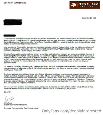 deeplyinterested Nude Leaks Photo 1