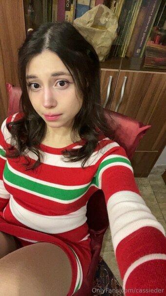 deercassieeee Nude Leaks Photo 7