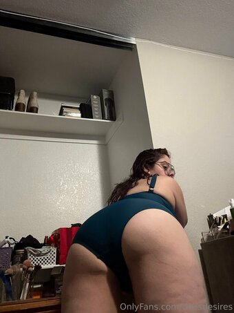 deesdesires Nude Leaks Photo 4