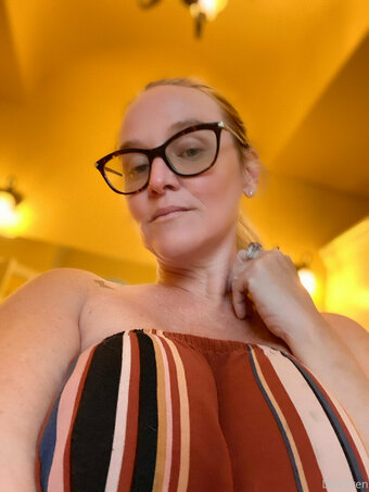 deesiren Nude Leaks Photo 3
