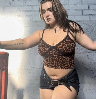 deesooze / deaddanielle Nude Leaks OnlyFans Photo 3