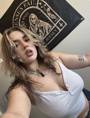 deesooze / deaddanielle Nude Leaks OnlyFans Photo 6