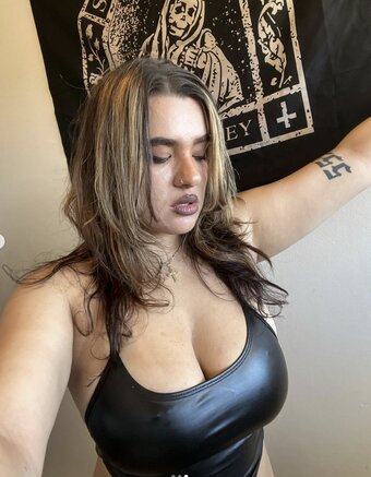 deesooze / deaddanielle Nude Leaks OnlyFans Photo 9