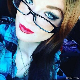 deezefreeze Nude Leaks Photo 4