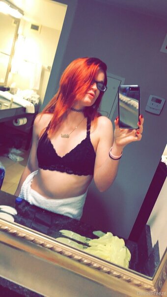 deezefreeze Nude Leaks Photo 15