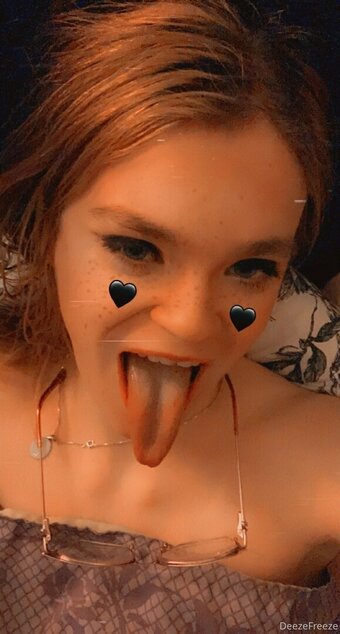 deezefreeze Nude Leaks Photo 26