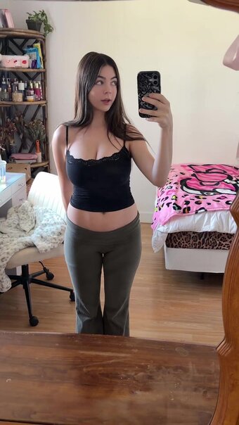 Deeznailss / popular Nude Leaks Photo 29