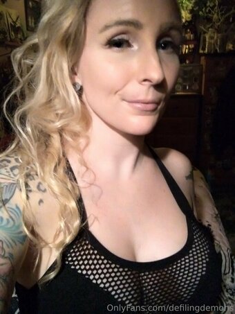 defilingdemons Nude Leaks Photo 18