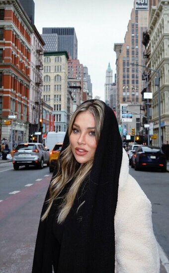 definy Nude Leaks Photo 2